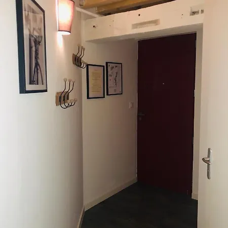 2 / La Maison Des Tonneliers *